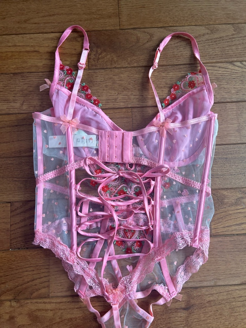 For love & lemons whimsical garden teddy - Picture 7 of 13